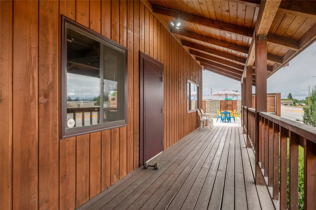 2359 Us Highway 93 N Victor MT 59875