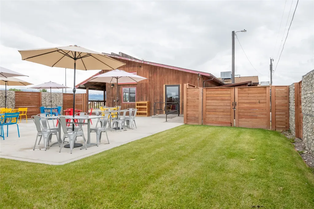 2359 Us Highway 93 N Victor MT 59875