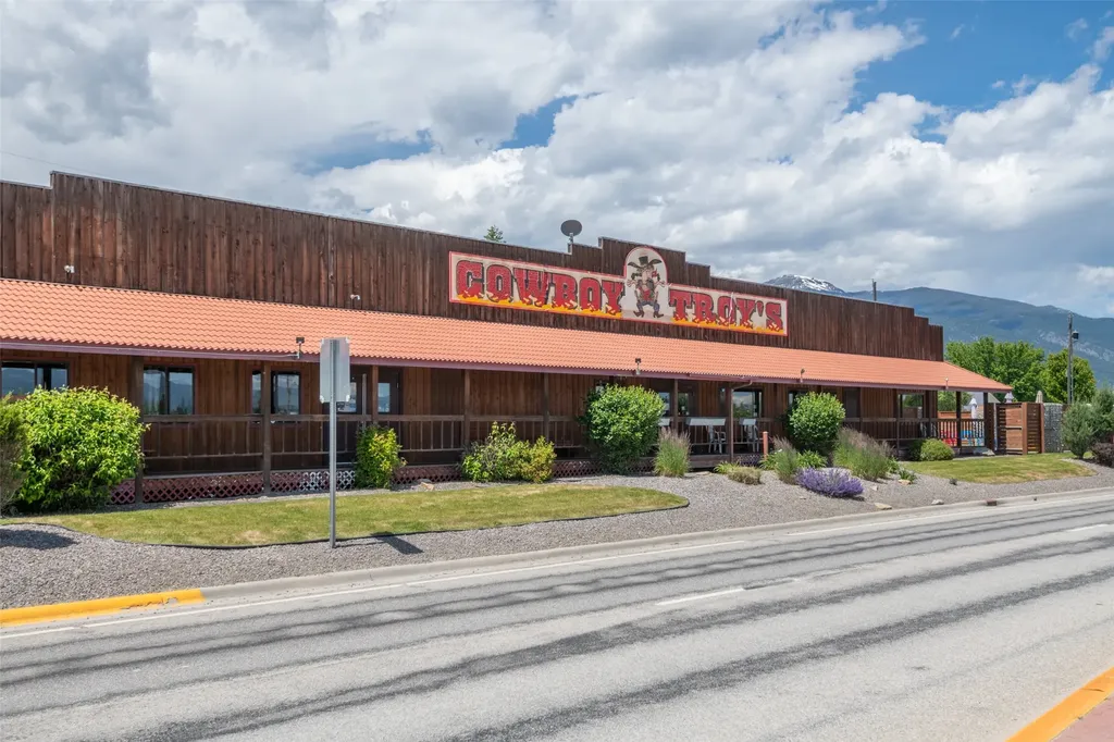 2359 Us Highway 93 N Victor MT 59875