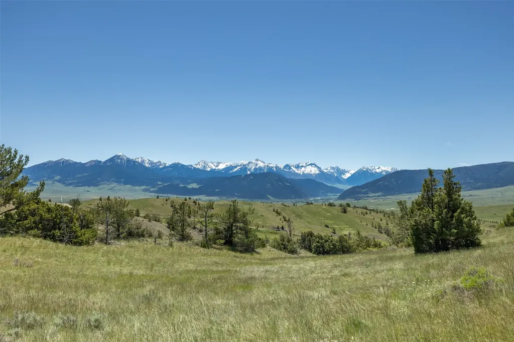 Parcel 4 Trails End Livingston MT 59047