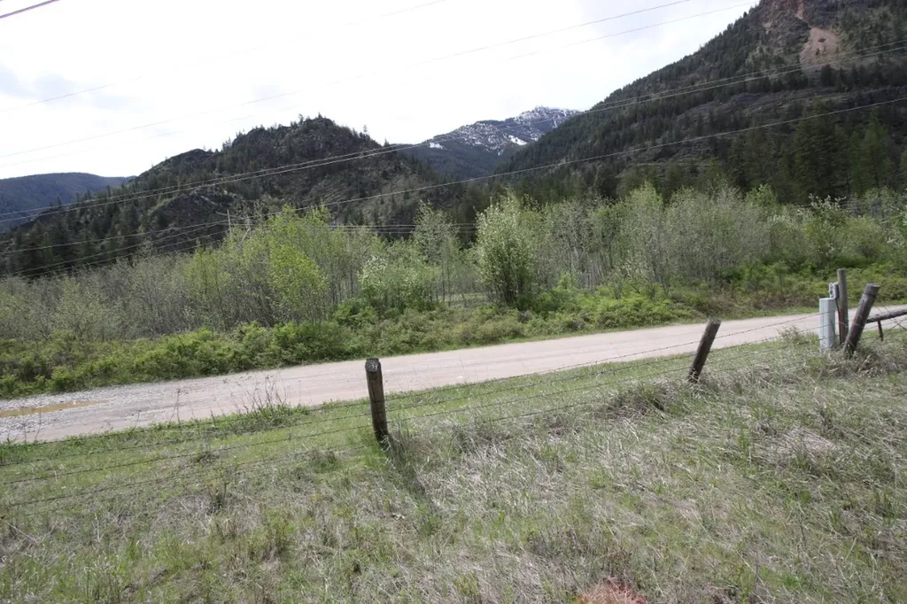 Nhn Tract 1-d River Road W Plains MT 59859