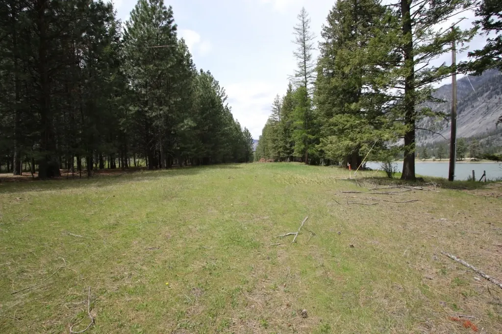 Nhn Tract 1-b River Road W Plains MT 59859