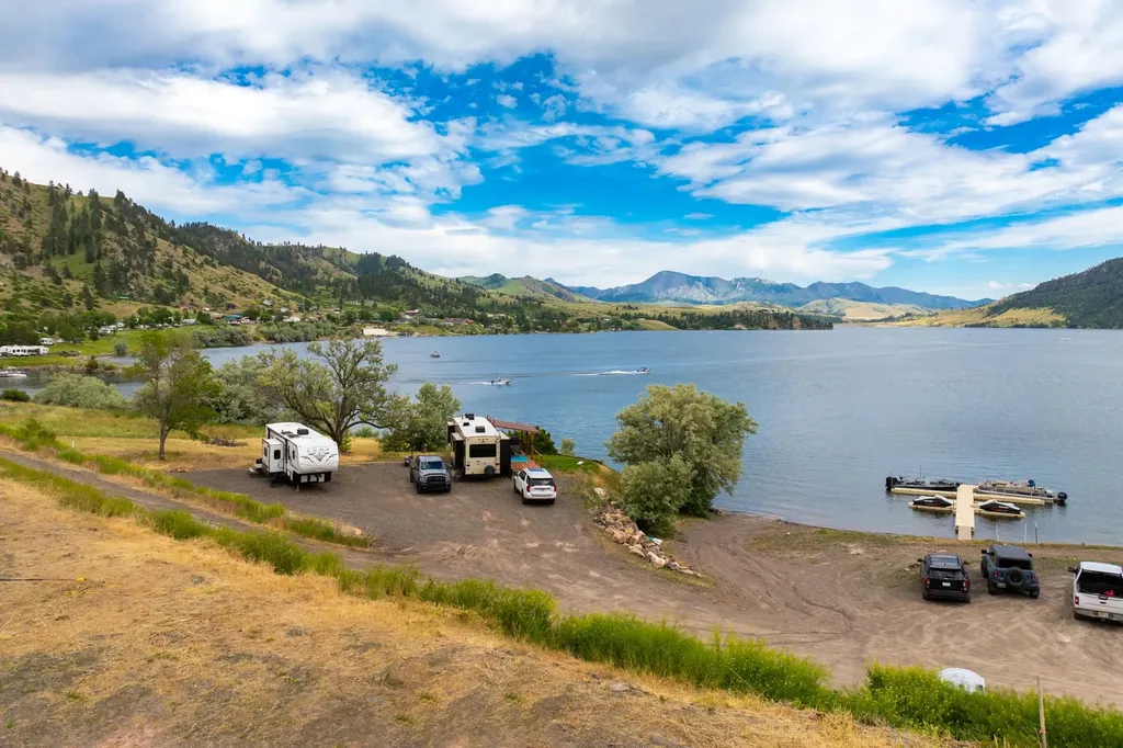 1350 Beartooth Road Wolf Creek MT 59648