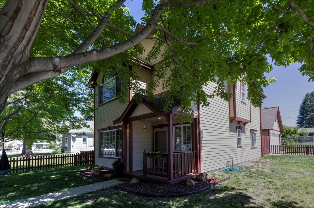 514 College Street Stevensville MT 59870