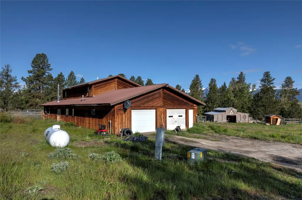 3641 Sagehill Drive Stevensville MT 59870