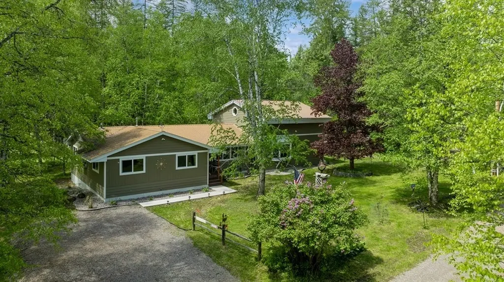 2185/2179 Tamarack Lane Columbia Falls MT 59912
