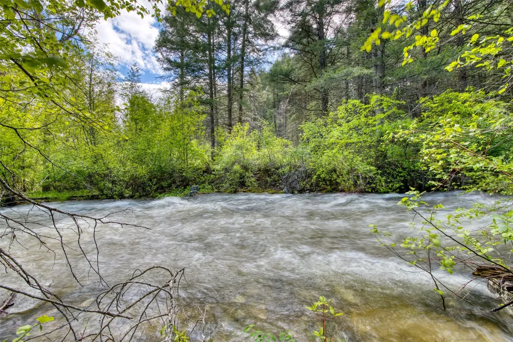 688 Cutthroat Trail Victor MT 59875