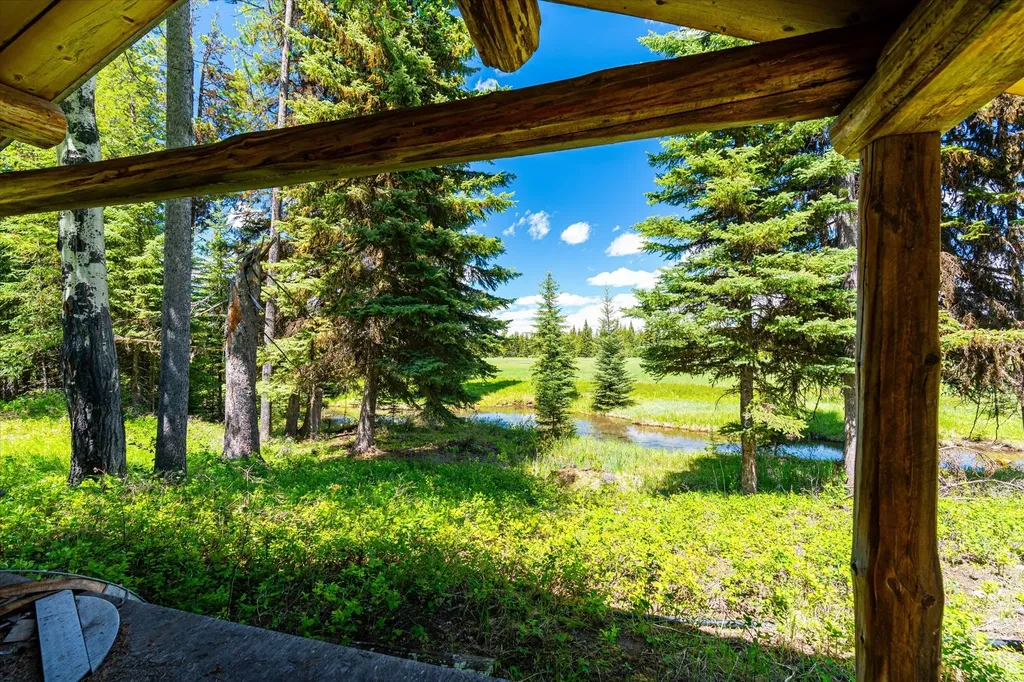 8500 North Fork Road Polebridge MT 59928