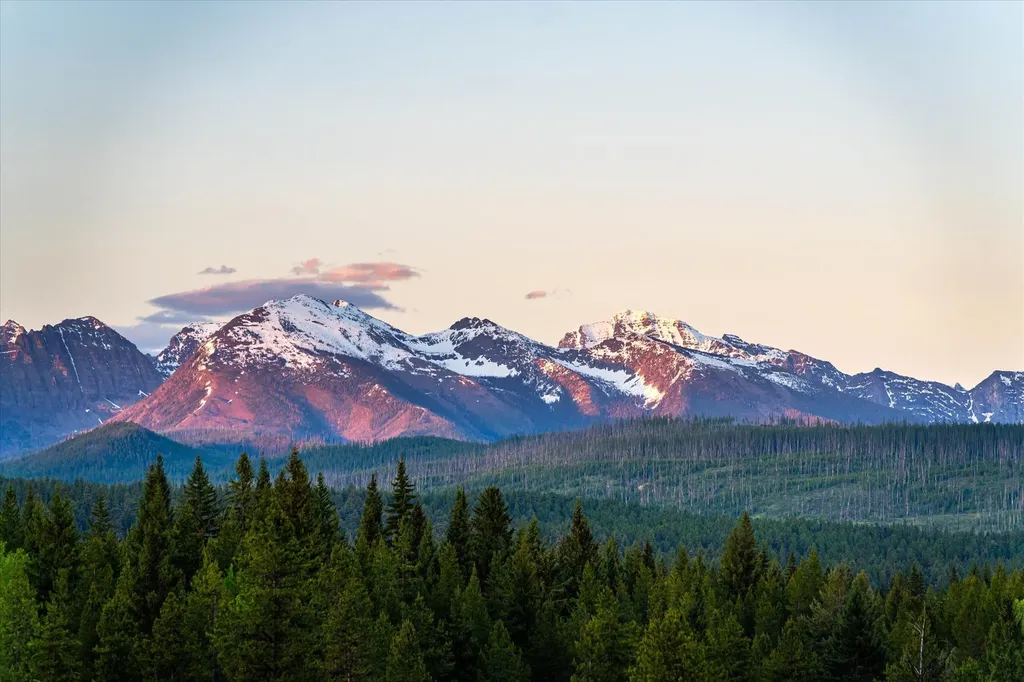 8500 North Fork Road Polebridge MT 59928