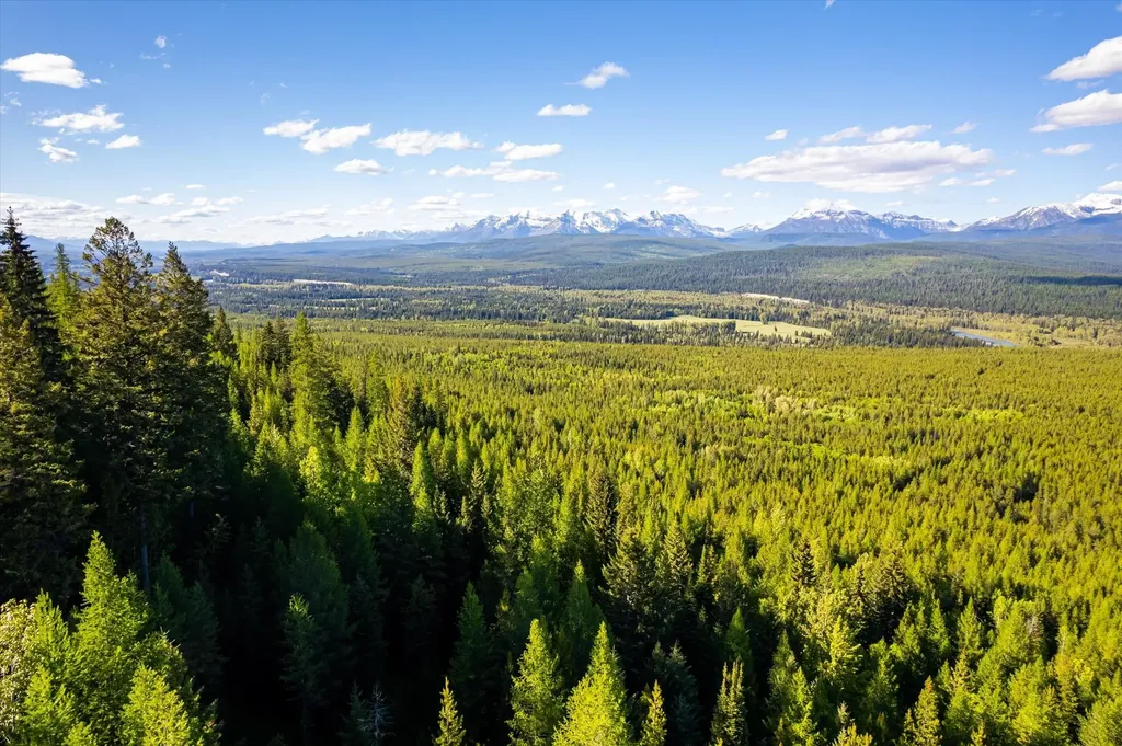 8500 North Fork Road Polebridge MT 59928