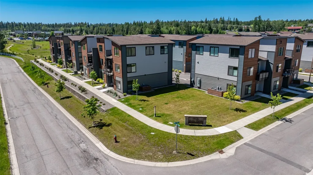 281 Blackberry Loop Whitefish MT 59937