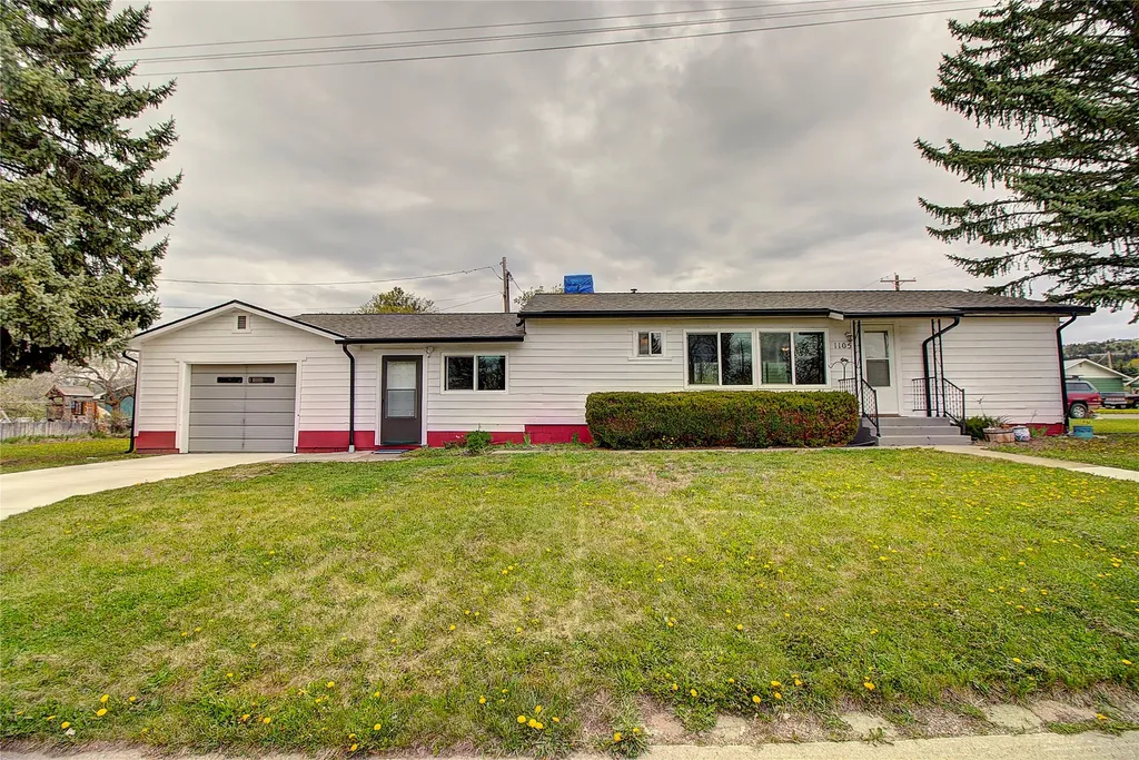 1105 Main Street Polson MT 59860