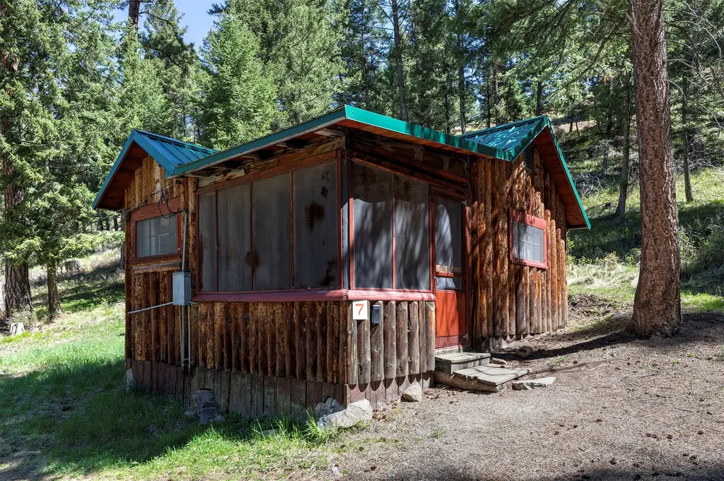 283 Lost Trail Hot Springs Road Sula MT 59871