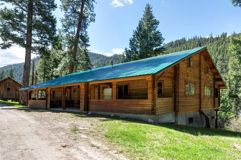 283 Lost Trail Hot Springs Road Sula MT 59871