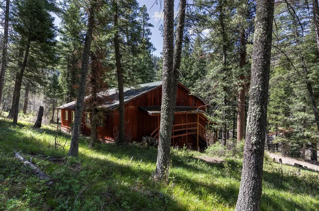 283 Lost Trail Hot Springs Road Sula MT 59871