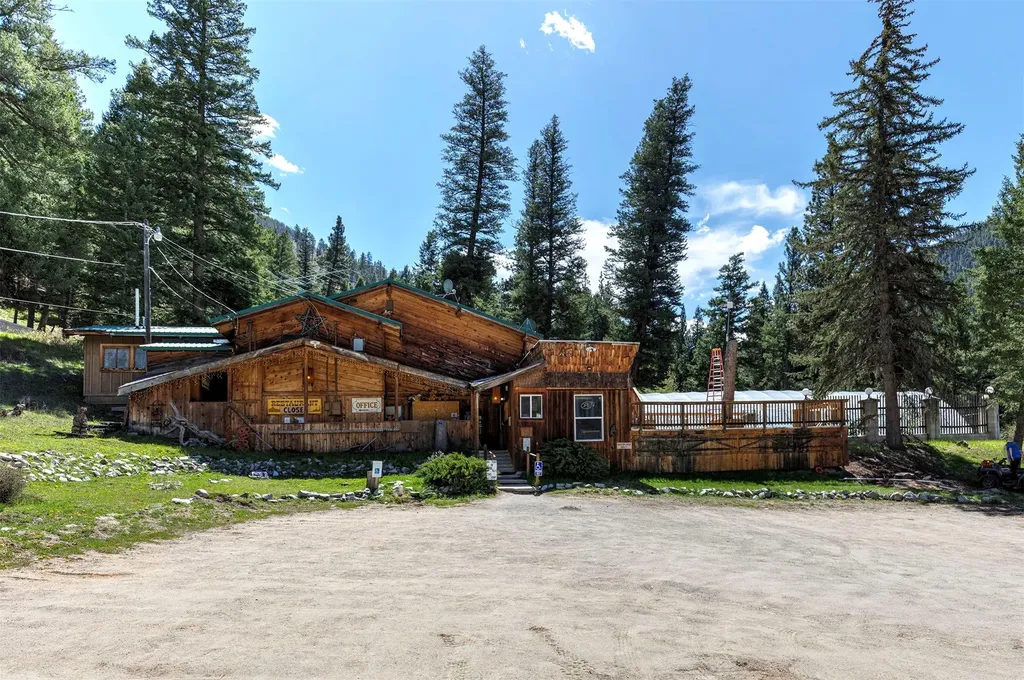 283 Lost Trail Hot Springs Road Sula MT 59871