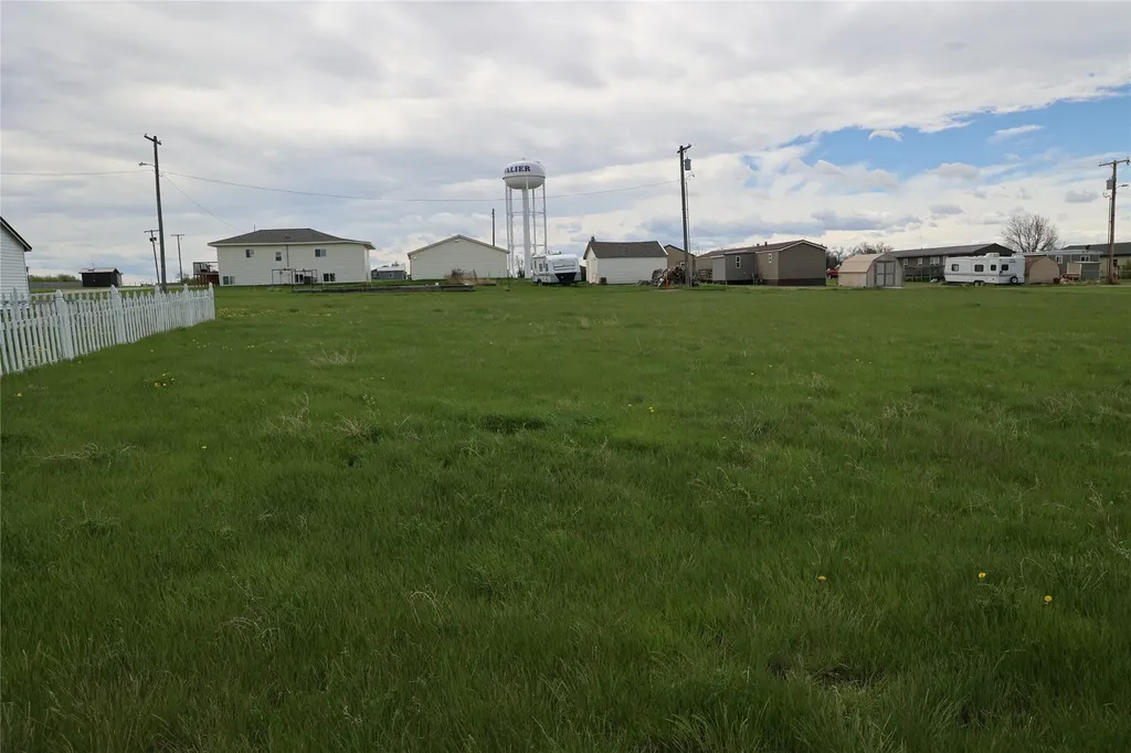 922 Marias Avenue Valier MT 59486
