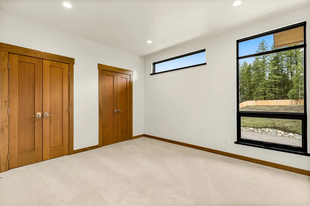 86 Serpentine Circle Whitefish MT 59937