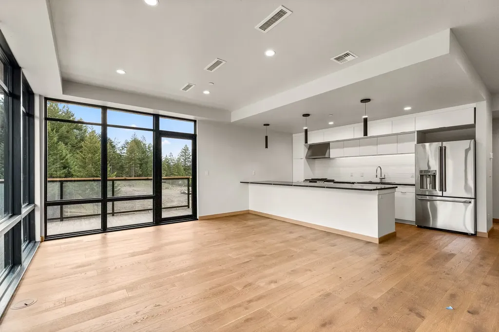 86 Serpentine Circle Whitefish MT 59937