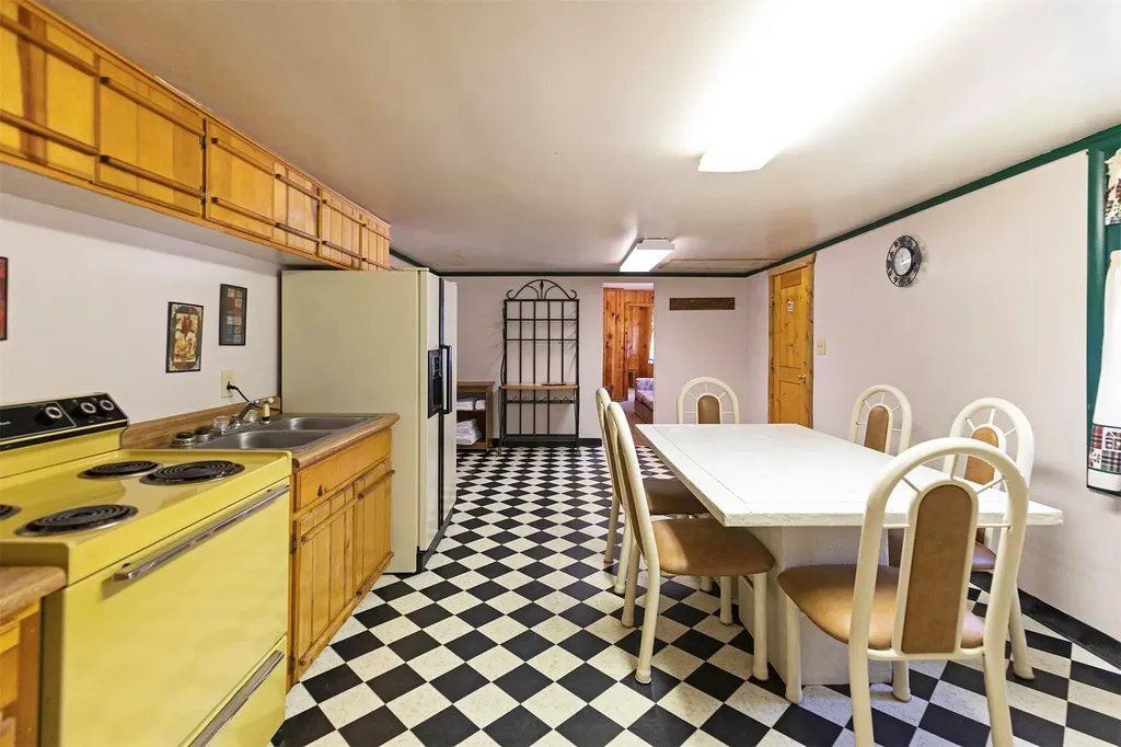 283 Lost Trail Hot Springs Road Sula MT 59871