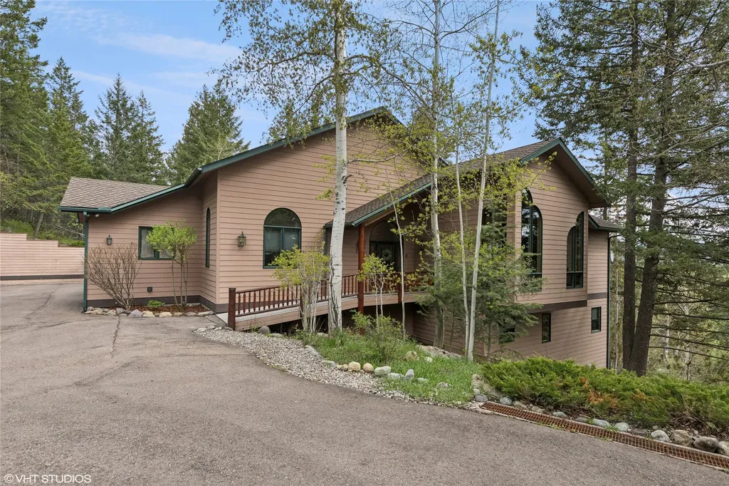 9 Glacier View Court Whitefish MT 59937