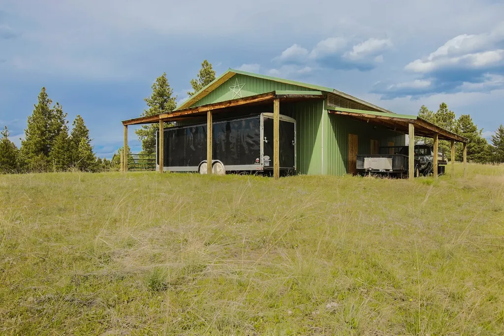 220 Shady Lane Clancy MT 59634