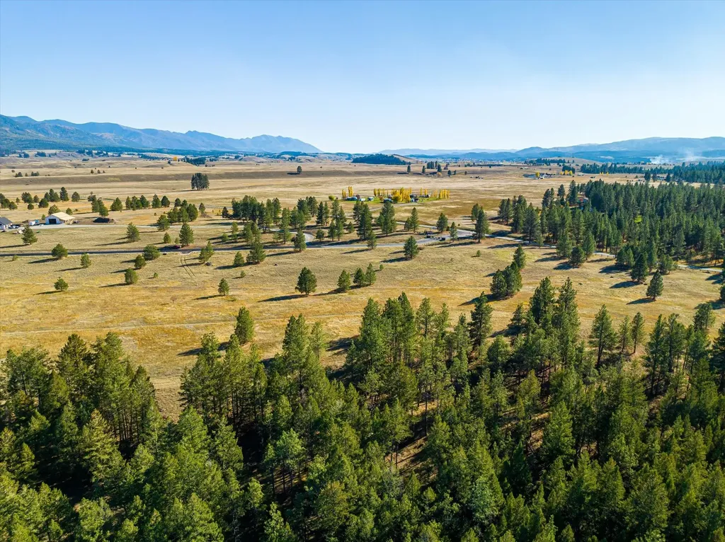 465 Grande Vista Drive Eureka MT 59917