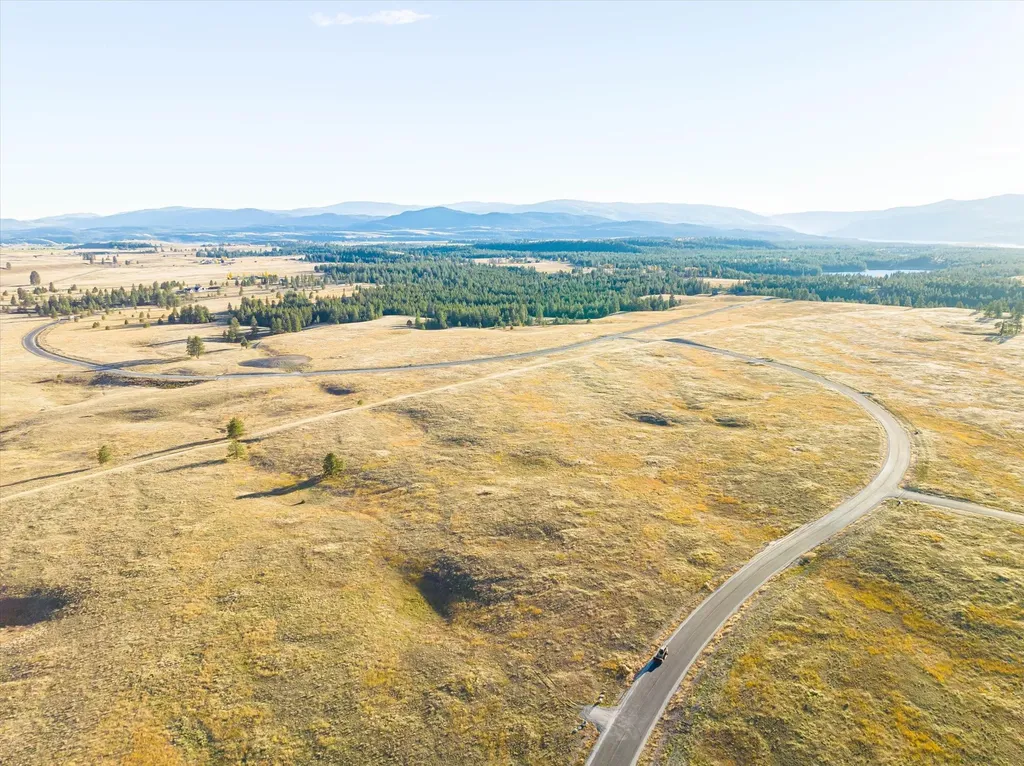 465 Grande Vista Drive Eureka MT 59917
