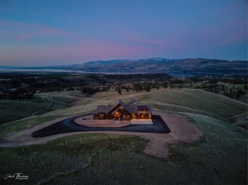 8458 Eagle View Road Helena MT 59602