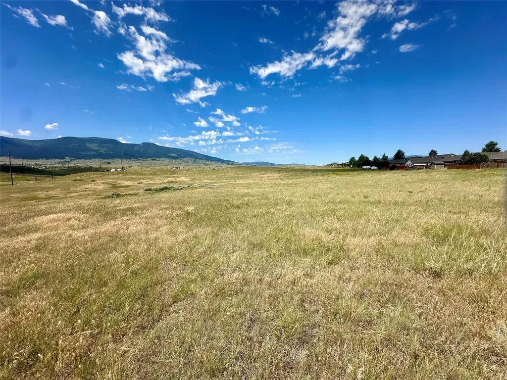 Tract 4 Northern Lights Road Livingston MT 59047