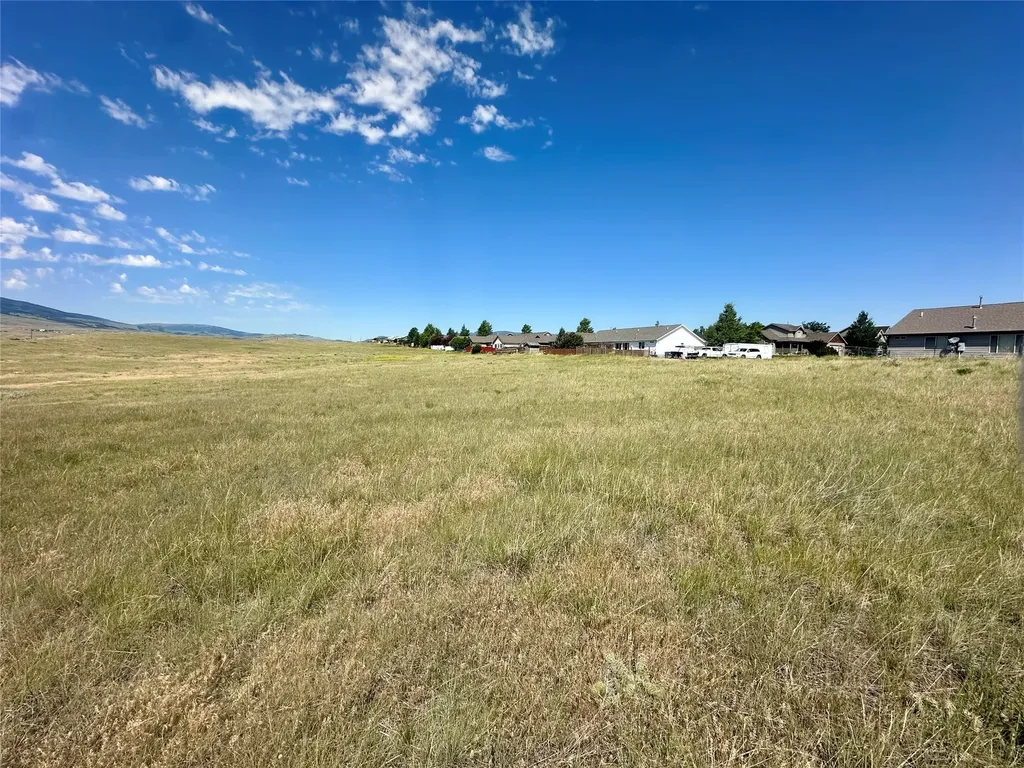 Tract 4 Northern Lights Road Livingston MT 59047