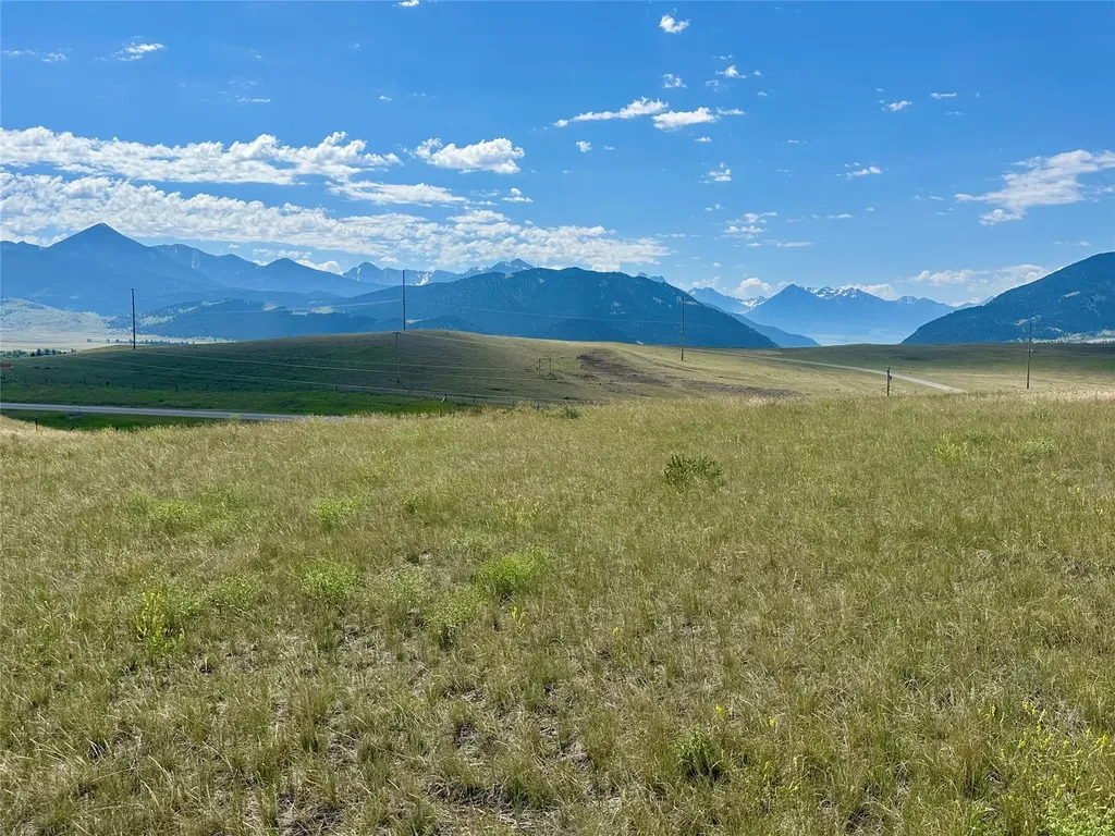 Tract 4 Northern Lights Road Livingston MT 59047