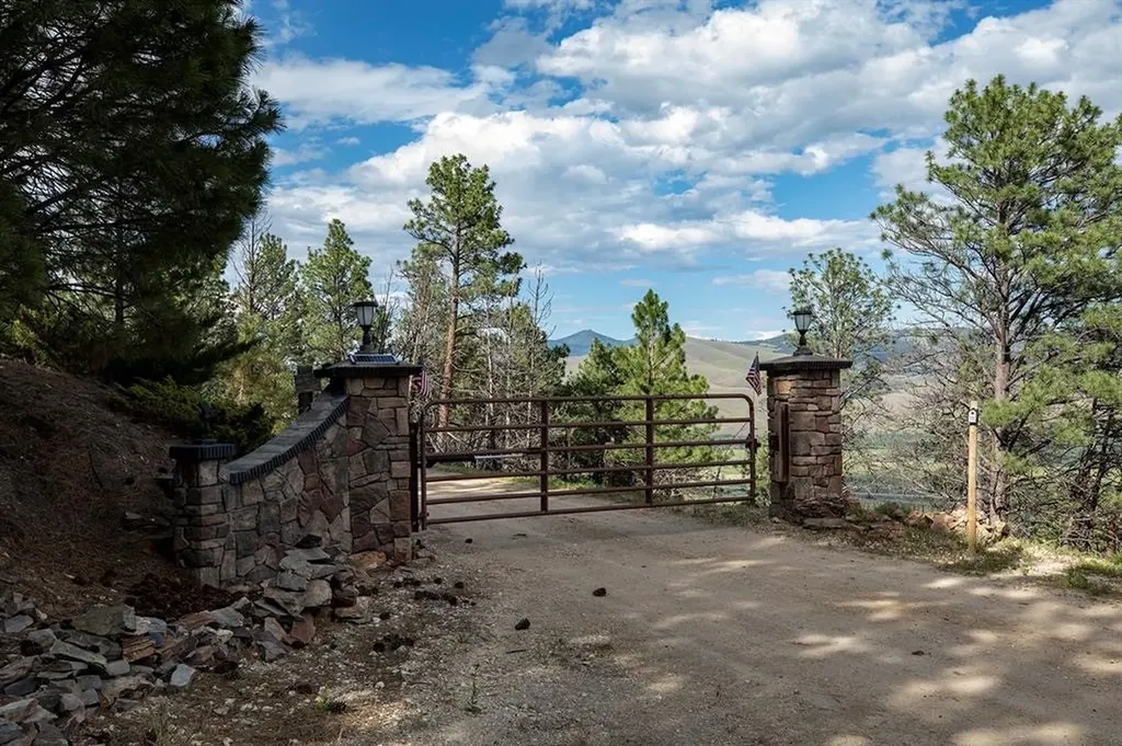 15100 Rock Ridge Road Florence MT 59833