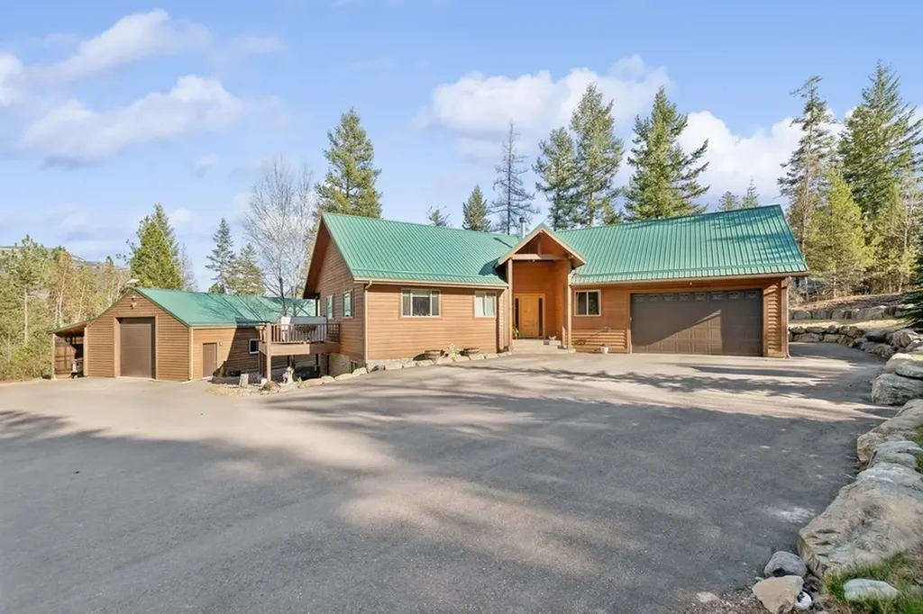 2138 Barnett Road Columbia Falls MT 59912