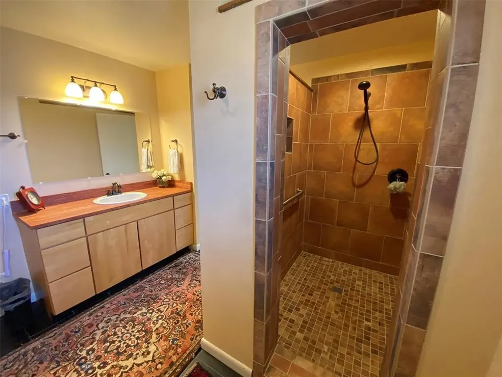 1424 Beef Trail Road Butte MT 59701