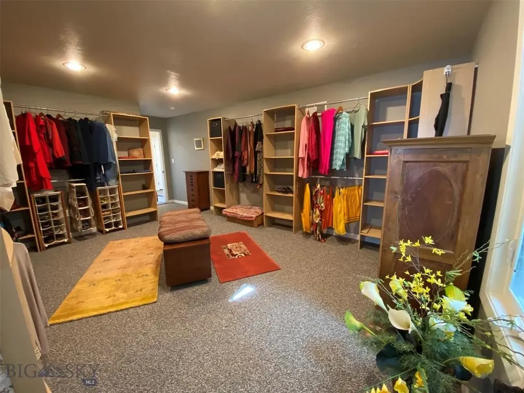 1424 Beef Trail Road Butte MT 59701