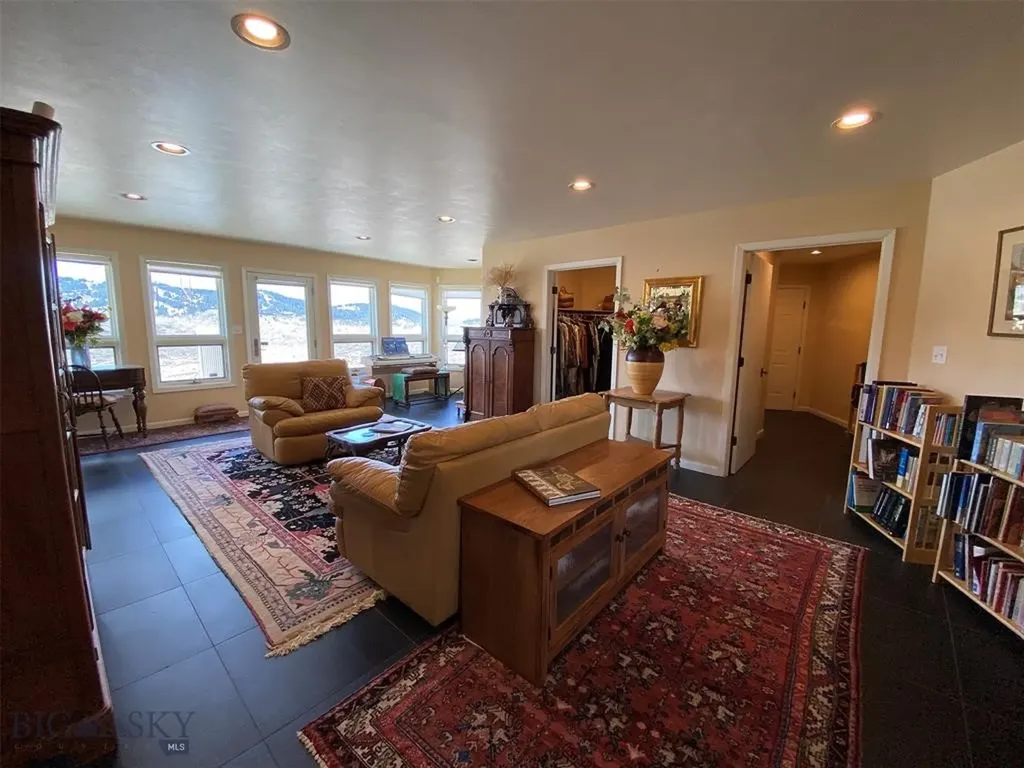 1424 Beef Trail Road Butte MT 59701