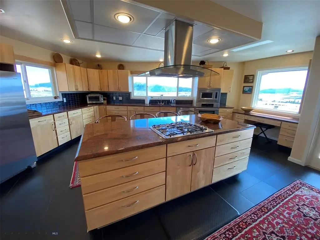 1424 Beef Trail Road Butte MT 59701