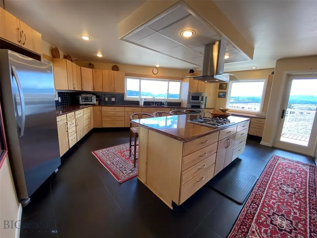 1424 Beef Trail Road Butte MT 59701