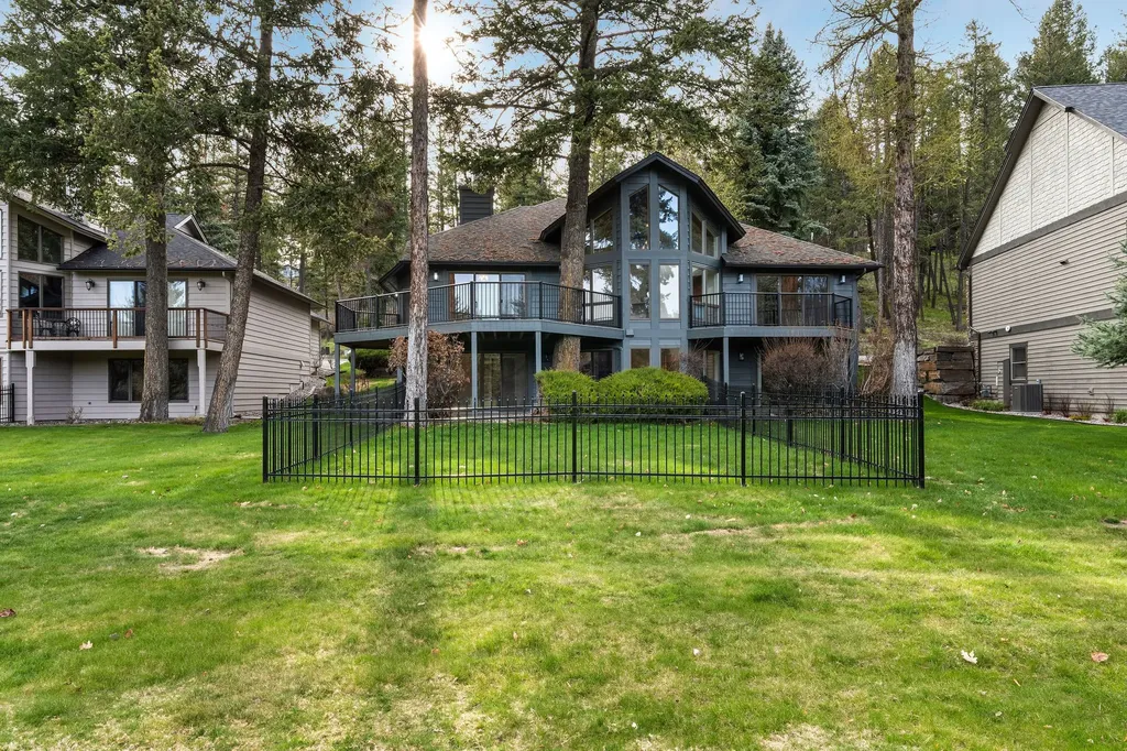 101 Golf Terrace Bigfork MT 59911