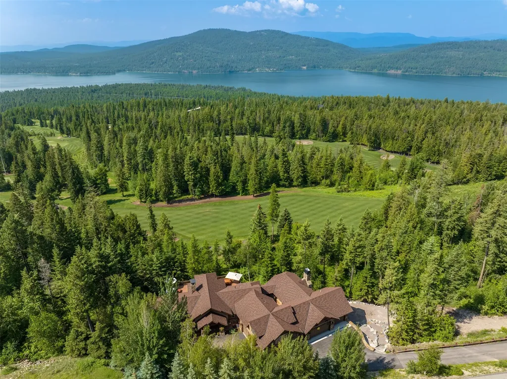137 S Prairiesmoke Circle Whitefish MT 59937