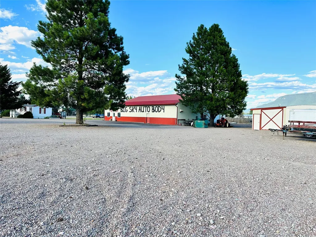 5445 Us Highway 2 W Columbia Falls MT 59912