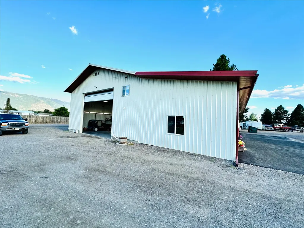 5445 Us Highway 2 W Columbia Falls MT 59912