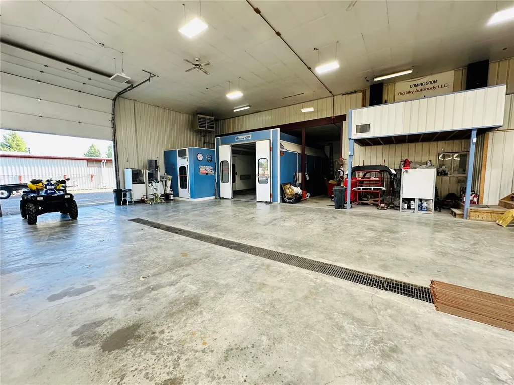 5445 Us Highway 2 W Columbia Falls MT 59912