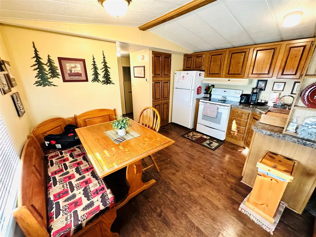 5445 Us Highway 2 W Columbia Falls MT 59912