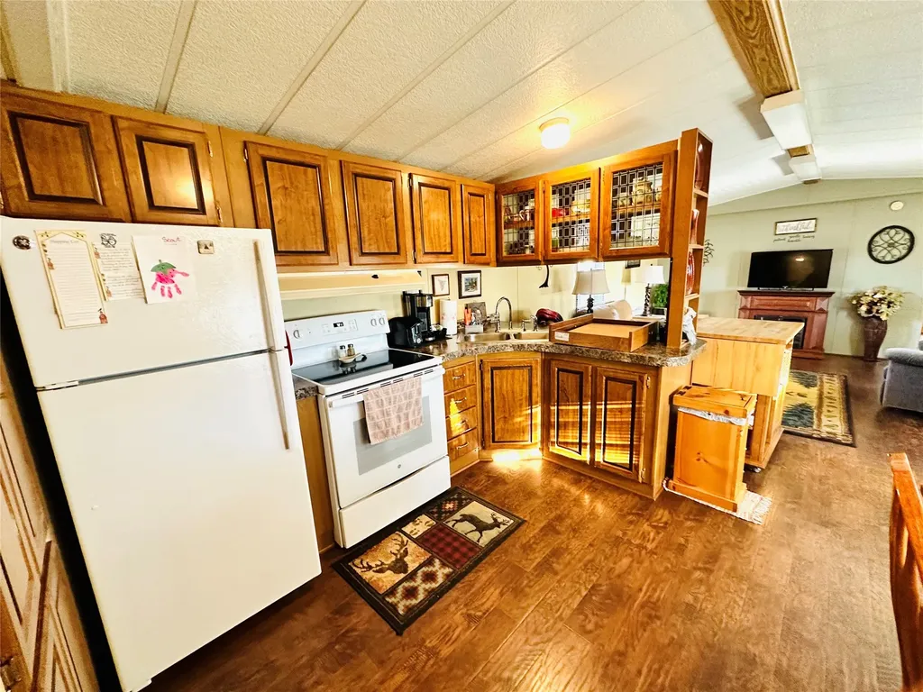 5445 Us Highway 2 W Columbia Falls MT 59912