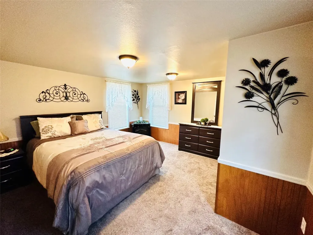 5445 Us Highway 2 W Columbia Falls MT 59912