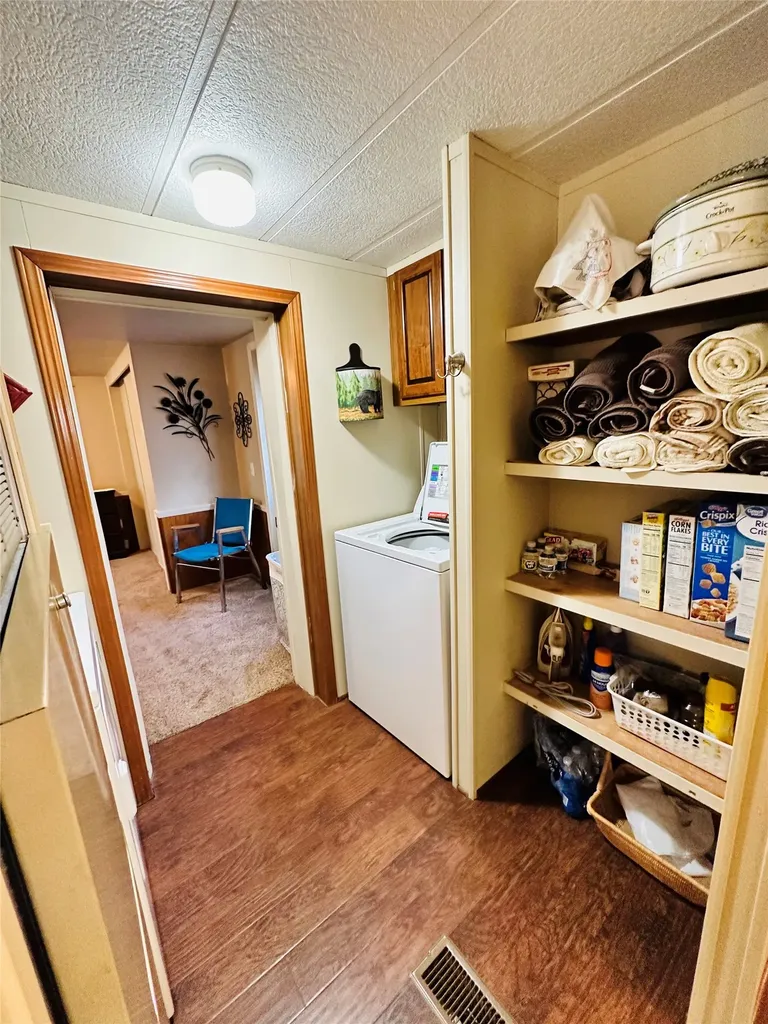 5445 Us Highway 2 W Columbia Falls MT 59912