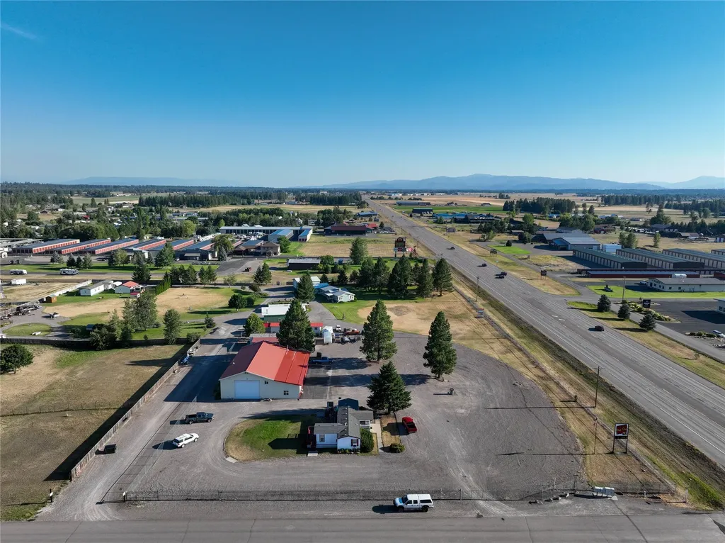 5445 Us Highway 2 W Columbia Falls MT 59912