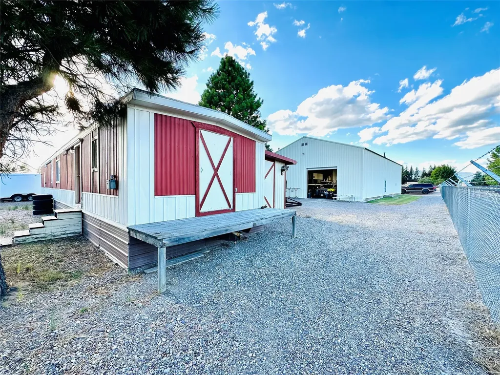 5445 Us Highway 2 W Columbia Falls MT 59912